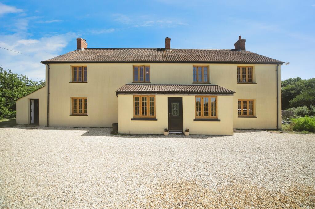 Main image of property: Hornsbury Hill, Chard, TA20