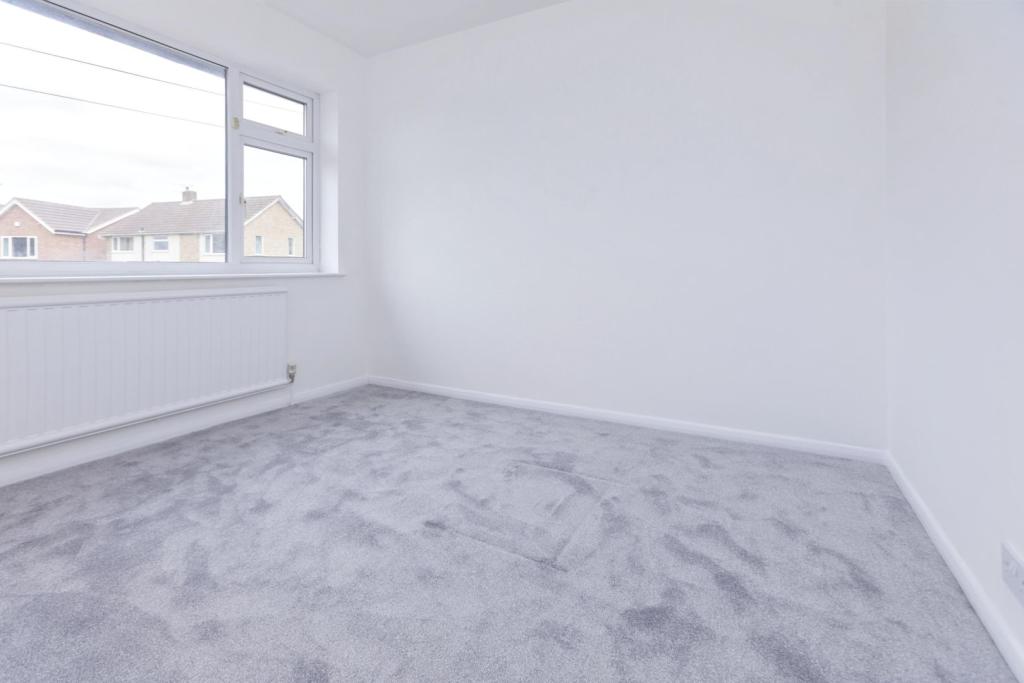 3 bedroom semidetached house for sale in Rosemead Drive, Oadby