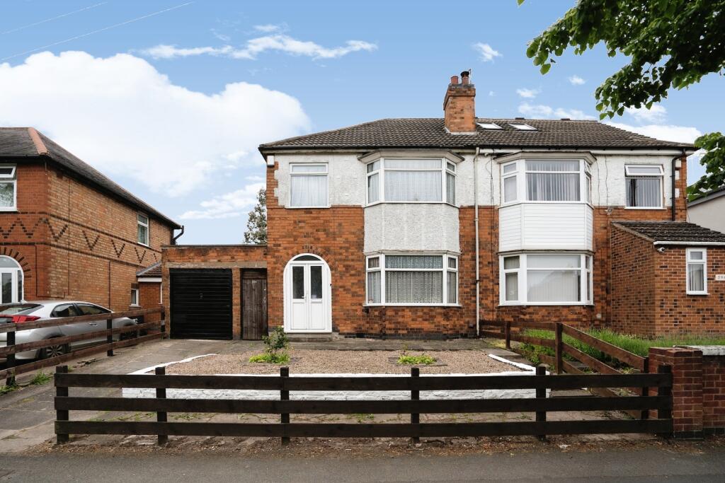 3 bedroom semidetached house for sale in Saffron Lane, Aylestone
