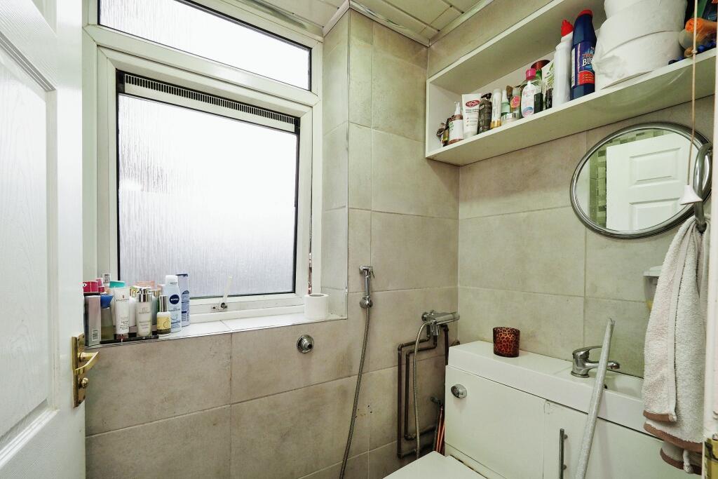 3 bedroom terraced bungalow for sale in Kashmir Road, Leicester, LE1