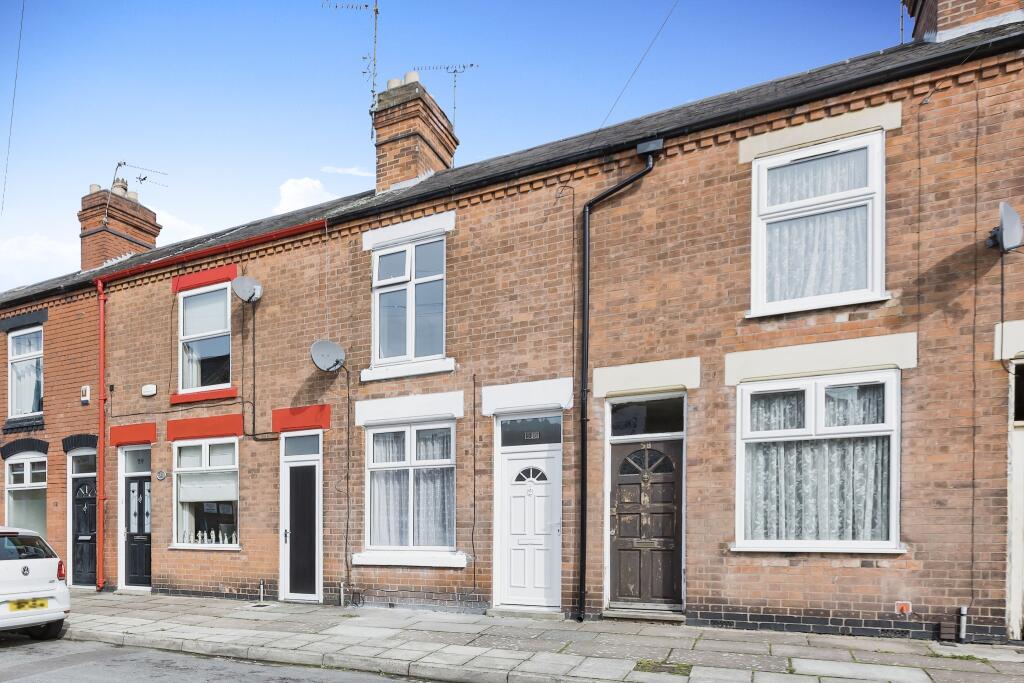 2 bedroom terraced house for sale in Lothair Road, Leicester, LE2