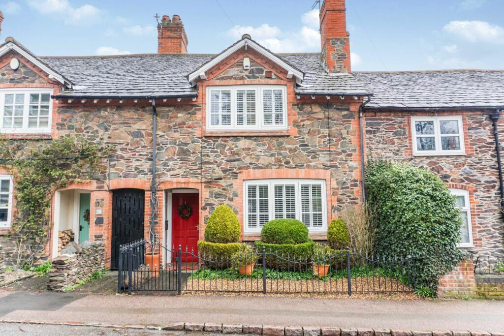 2 bedroom cottage for sale in Main Street, Woodhouse Eaves, Loughborough, LE12