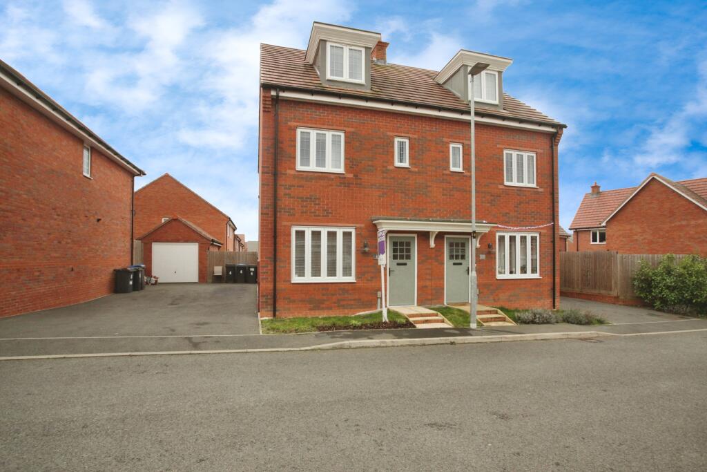 Main image of property: Turtle Dove Close, Hinckley, LE10