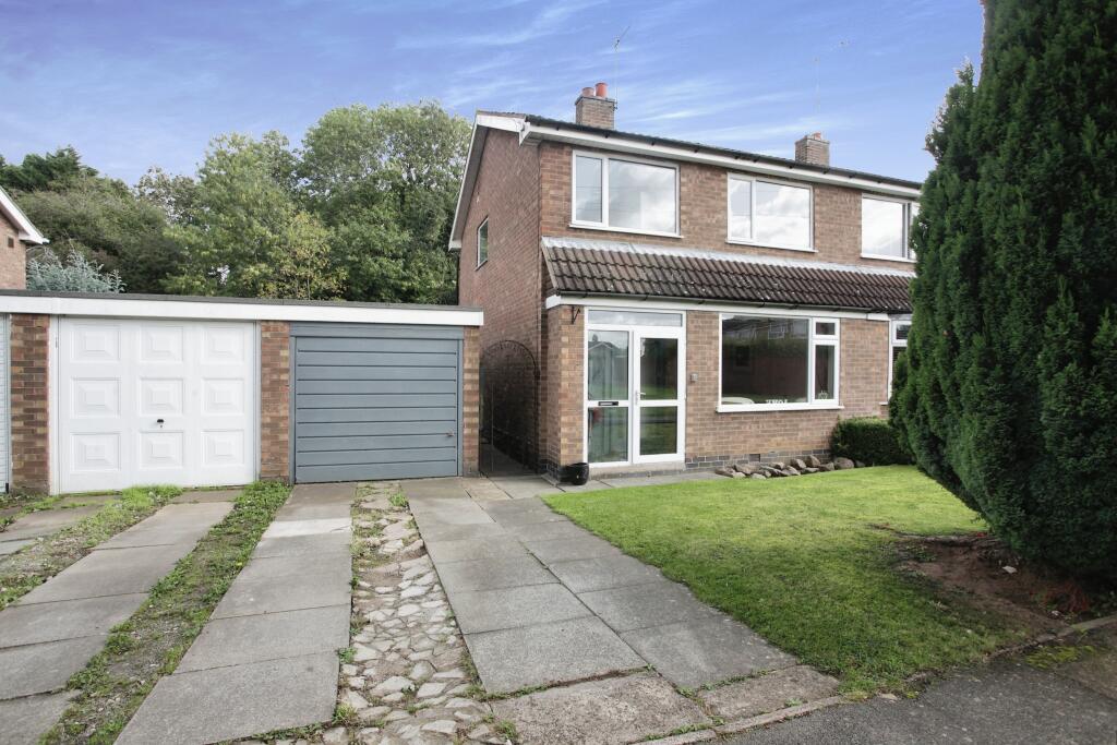 3 bedroom semidetached house for sale in Ashover Close, Cosby