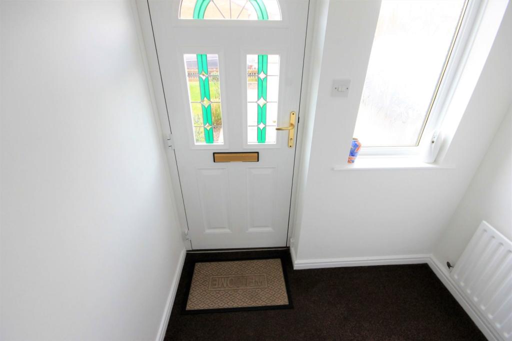 3 bedroom semidetached house for sale in Bourne Court, Stanley, DH9