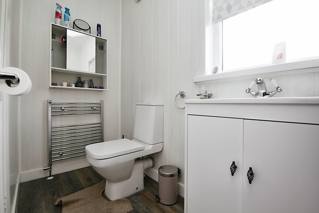 3 bedroom end of terrace house for sale in Braeside, Durham, DH7