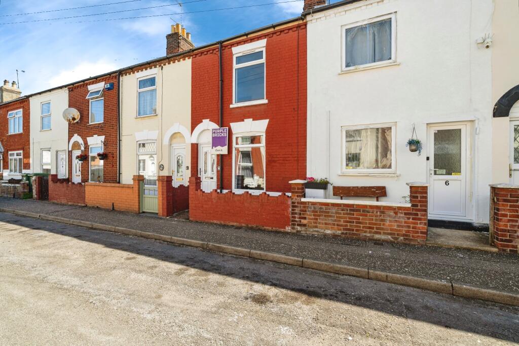 Main image of property: East Road, Great Yarmouth, NR30