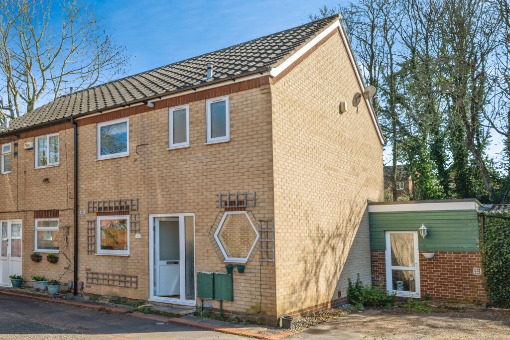 Main image of property: Tansy Close, Norwich, NR6