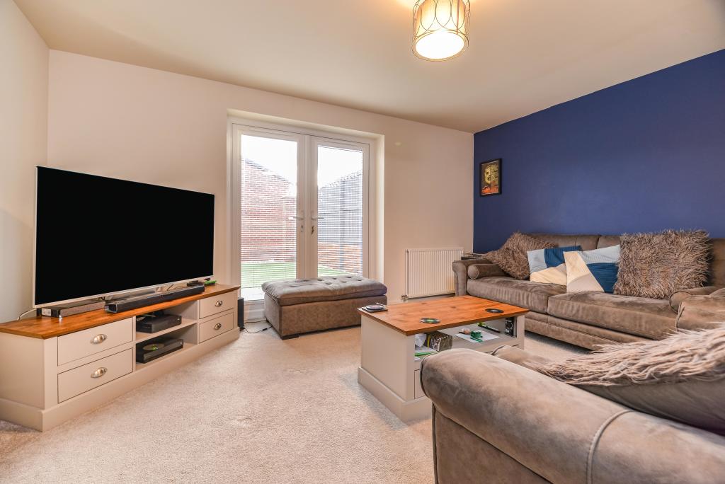 3 bedroom semidetached house for sale in Elderwood Gardens