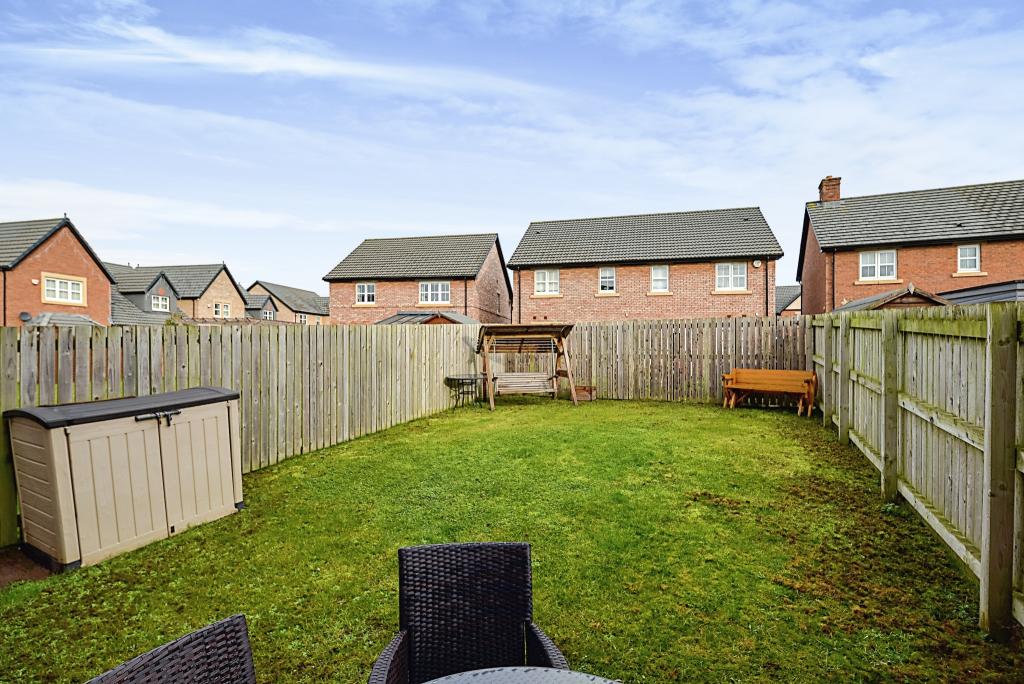 3 bedroom semidetached house for sale in Hampstead Way, Middlesbrough, TS5