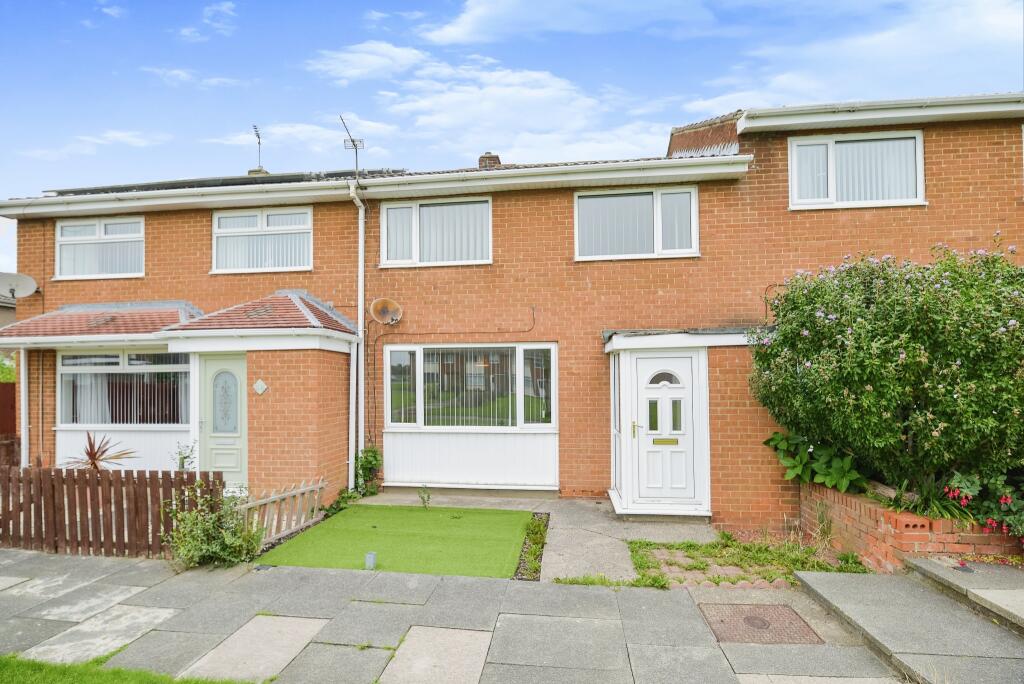 3 bedroom terraced house for sale in Bannockburn Way, Billingham, TS23