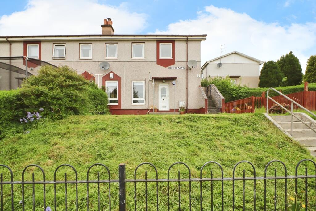 2 bedroom flat for sale in Bedford Avenue, Clydebank, G81