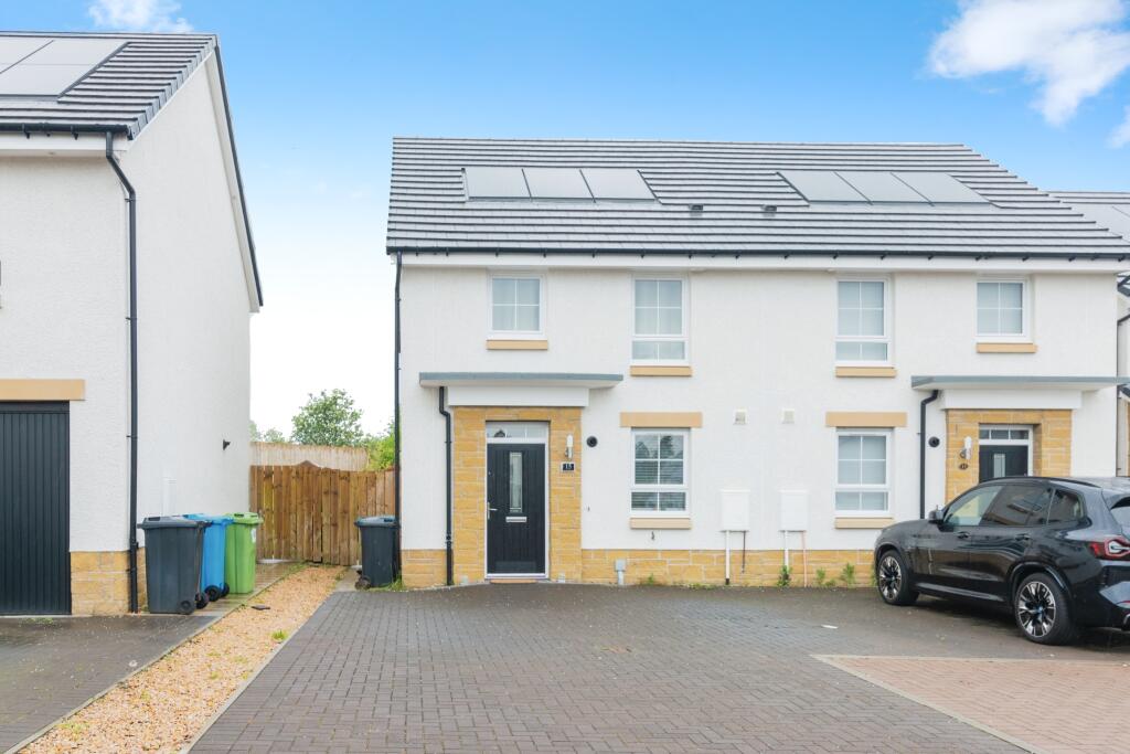 3 bedroom semidetached house for sale in Lady Glen Crescent, Newton Mearns, Glasgow, G77