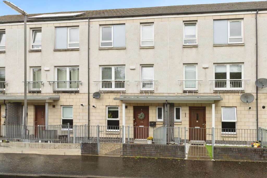 Main image of property: Belvidere Gate, Glasgow, G31