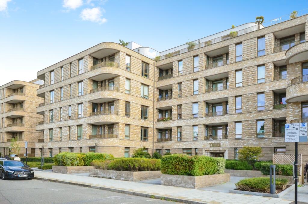 Main image of property: 1 Merrion Avenue, Stanmore, HA7