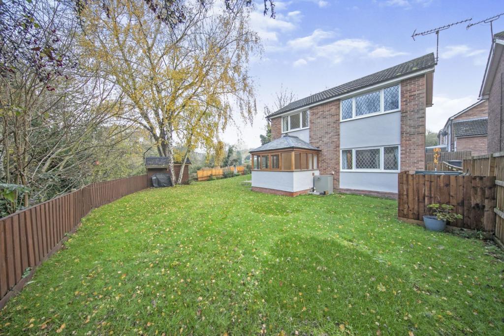 3 Bedroom Detached House For Sale In Castle Meadow Offton Ipswich Ip8