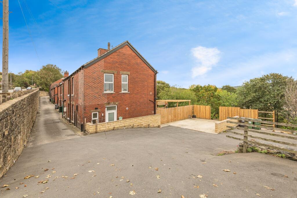 Main image of property: Wakefield Road, Huddersfield, HD8