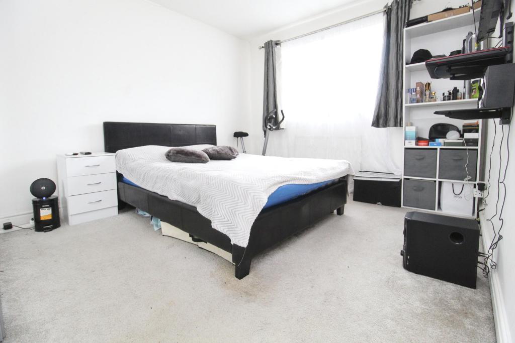 3 bedroom link detached house for sale in Parklands, Skelmersdale, WN8