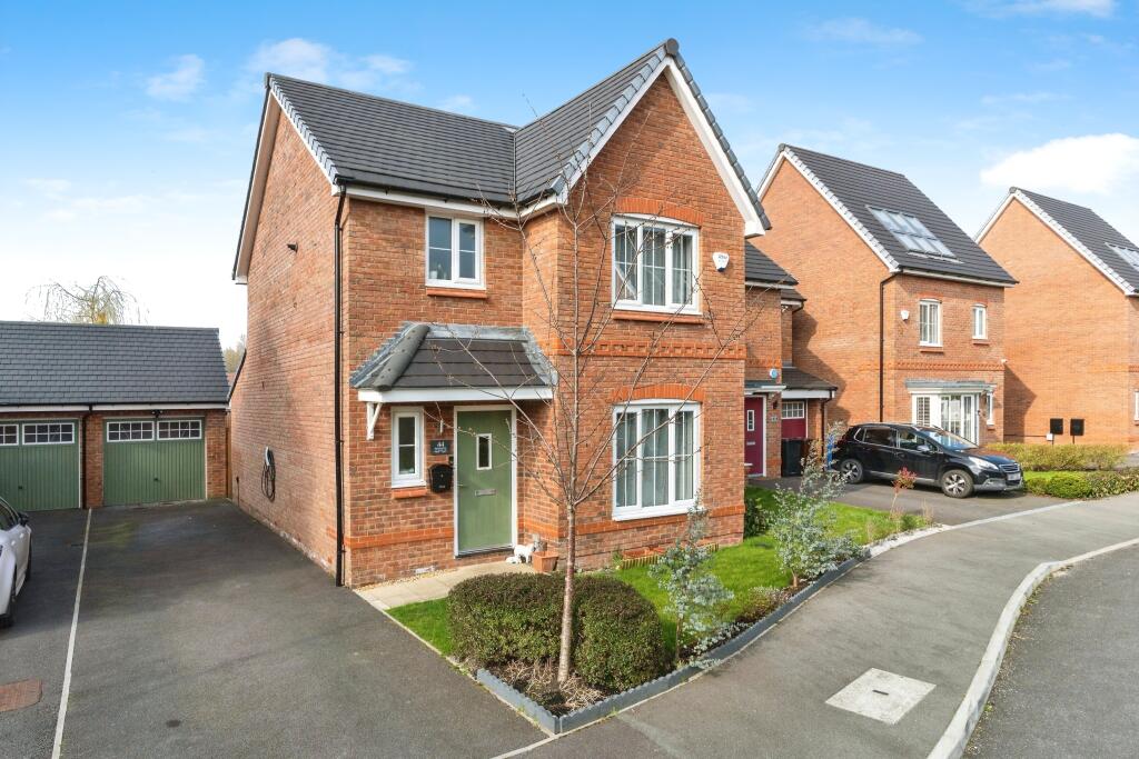 3 bedroom detached house for sale in Rigley Potts Park, Wigan, WN2