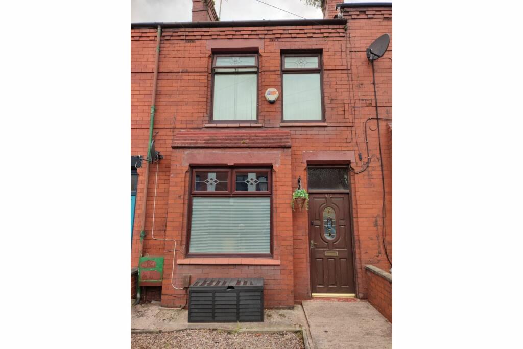 2 bedroom terraced house