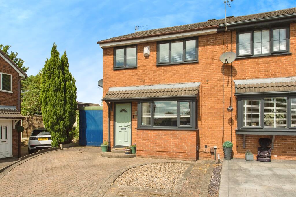 Main image of property: Alnwick Close, Aspull, Wigan, WN2