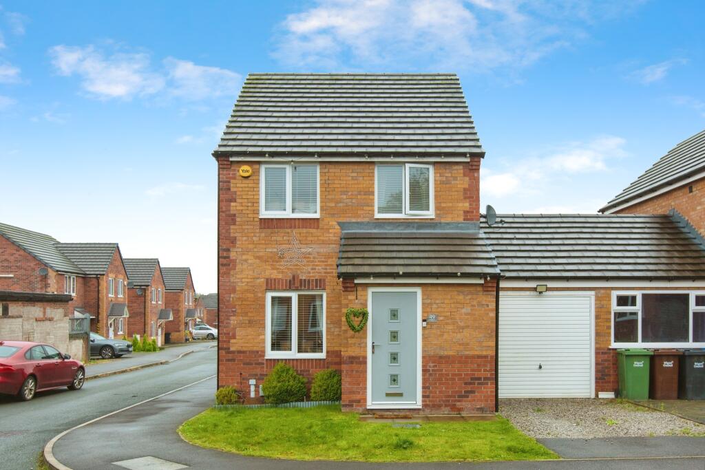 Main image of property: Bakehouse Close, Wigan, WN5
