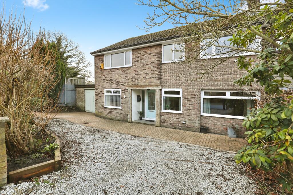 Main image of property: Tawd Road, Skelmersdale, WN8