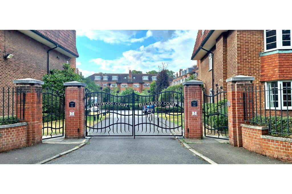 Main image of property: West Street Lane, Carshalton, SM5