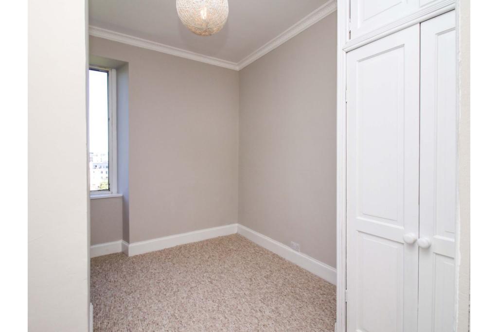 1 bedroom flat for sale in Hawthornvale, Edinburgh, EH6