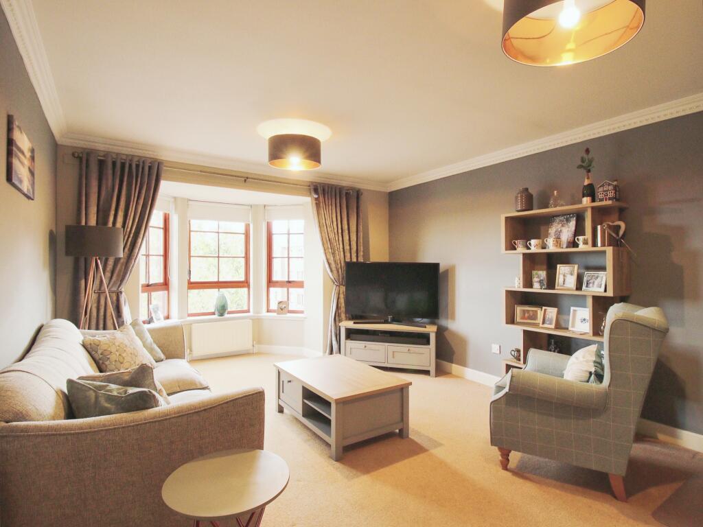 2 bedroom flat for sale in Orchard Brae Avenue, Edinburgh, EH4