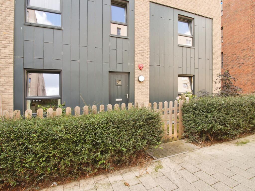 Main image of property: Ropemaker Street, Edinburgh, EH6