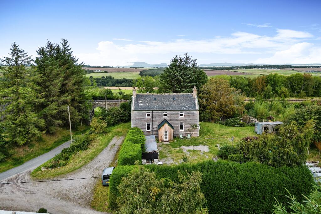 4 bedroom detached house for sale in Culloden Moor, Inverness, IV2