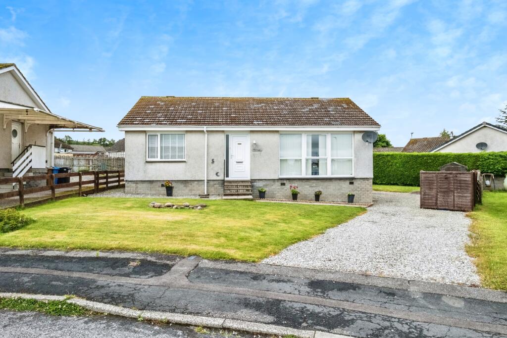 2 bedroom detached bungalow