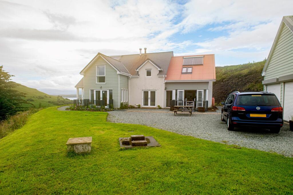 Main image of property: 10b Fiscavaig, Isle Of Skye, IV47