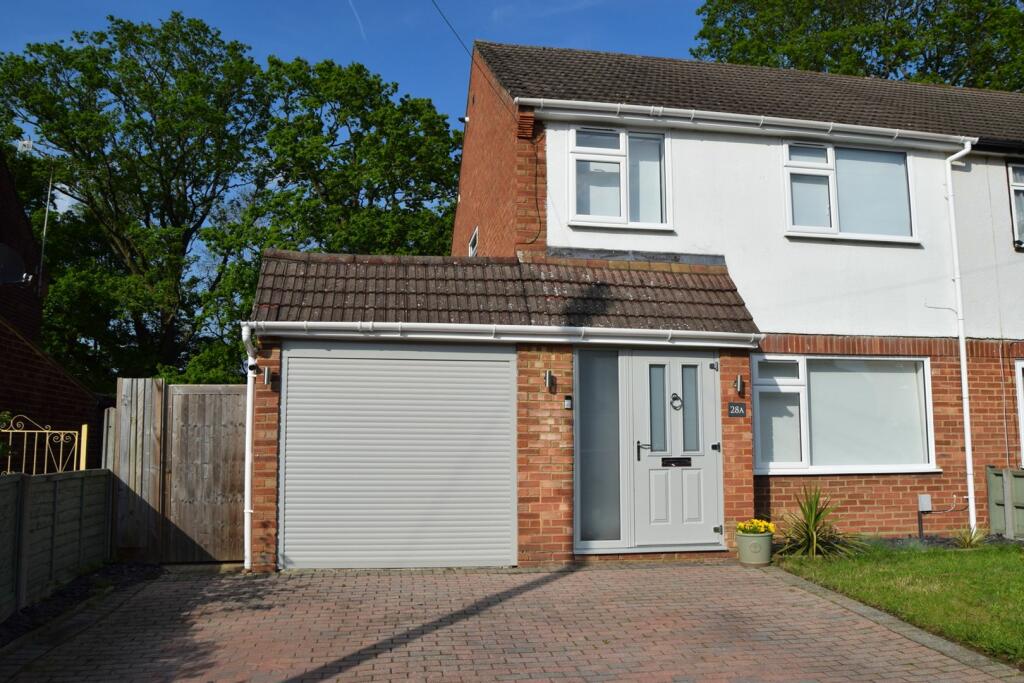 3 bedroom semidetached house for sale in White Acres Road, Mytchett, GU16