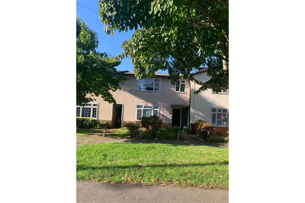 Main image of property: Nightingale Close, London, W4