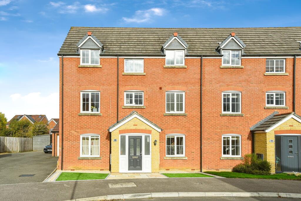 Main image of property: Mustang Way, Swindon, SN5
