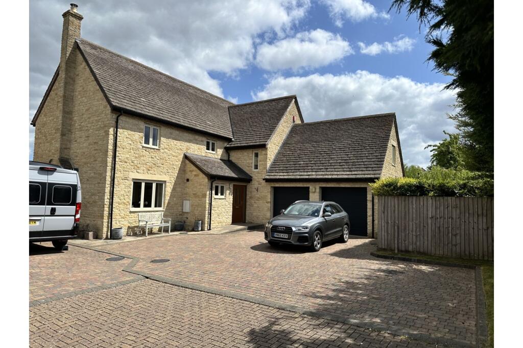 Main image of property: Common Hill - Cricklade, Swindon, SN6