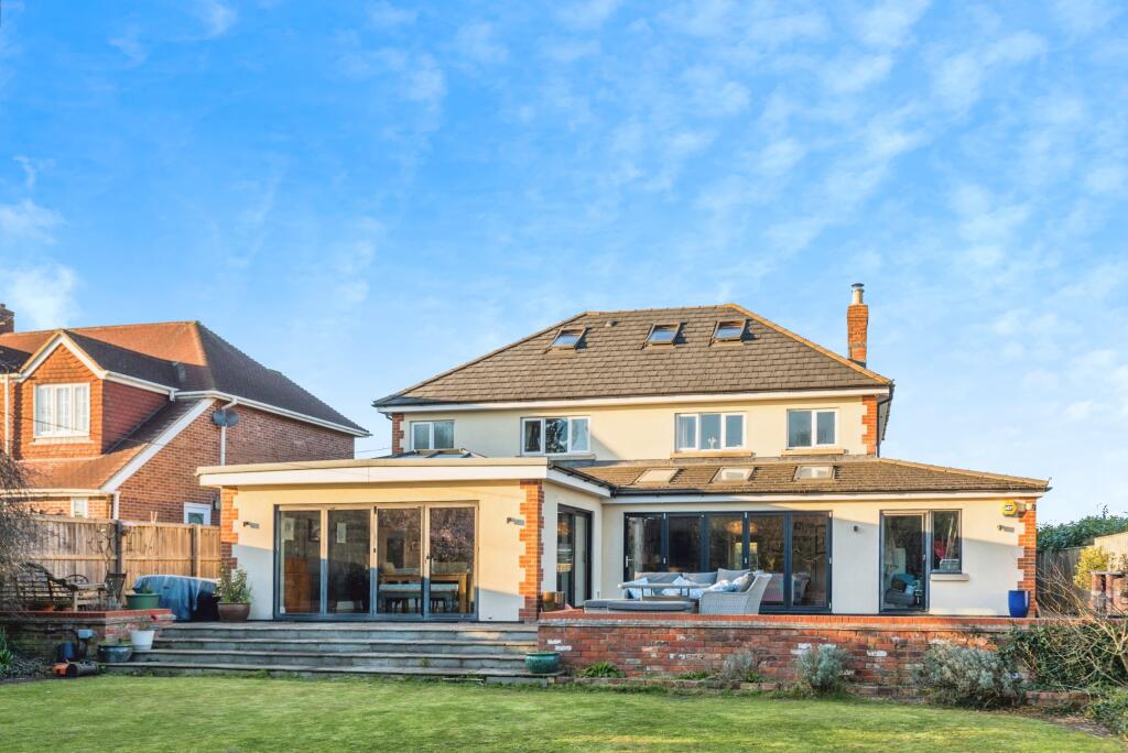 Main image of property: The Beeches - Lydiard Millicent, Swindon, SN5