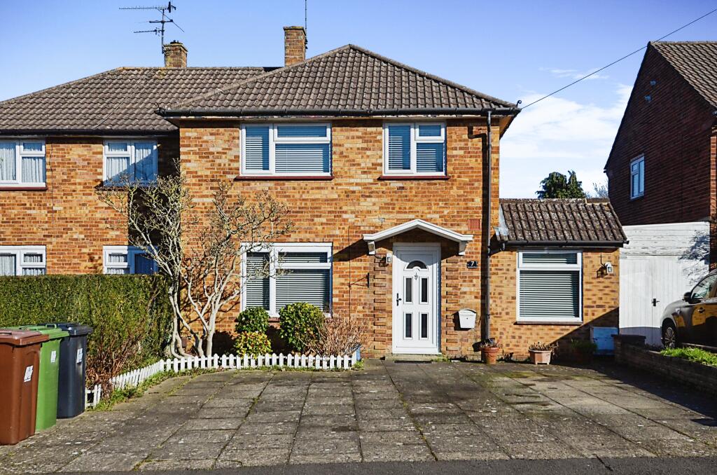 4 bedroom semidetached house for sale in Pentland Road, Bushey, WD23