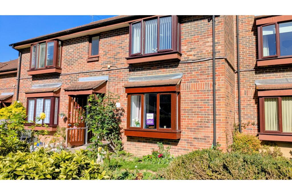 Main image of property: High Street, Abbots Langley, WD5