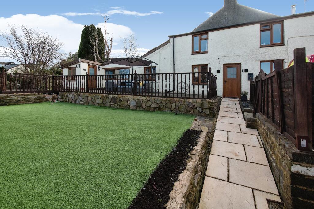 2 bedroom cottage for sale in Meendhurst Road, Cinderford, GL14