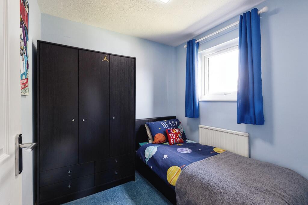 3 bedroom semidetached house for sale in King Close, Cheltenham, GL53