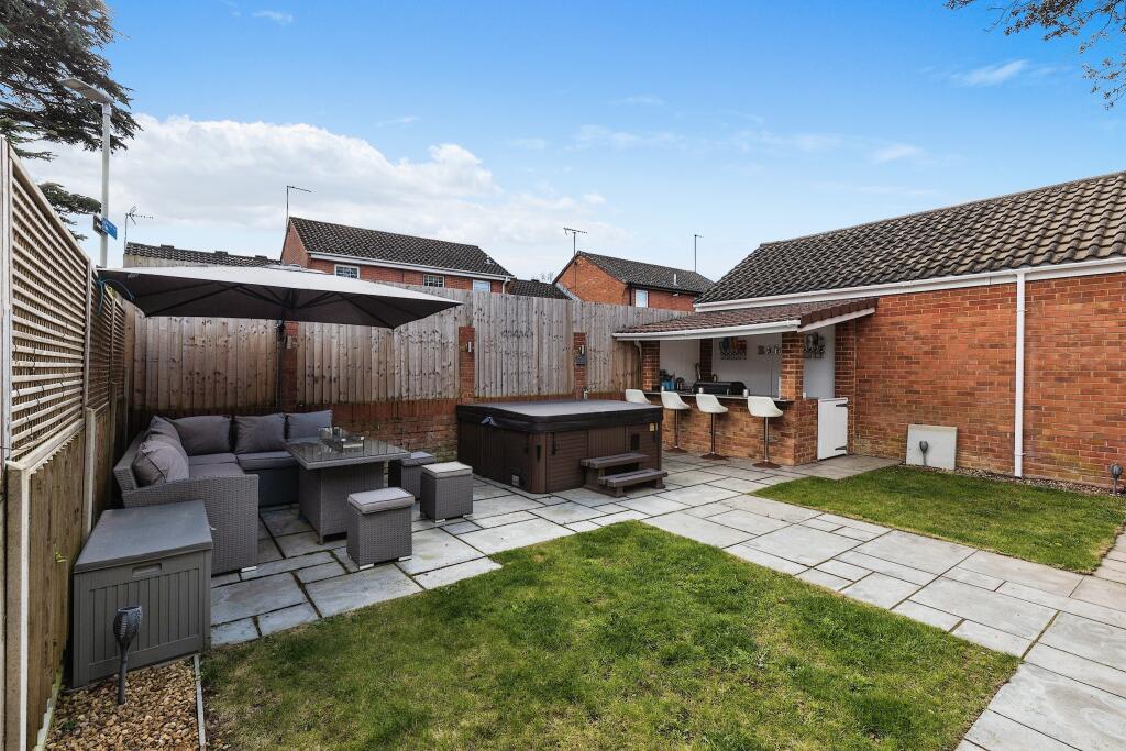 3 bedroom semidetached house for sale in King Close, Cheltenham, GL53