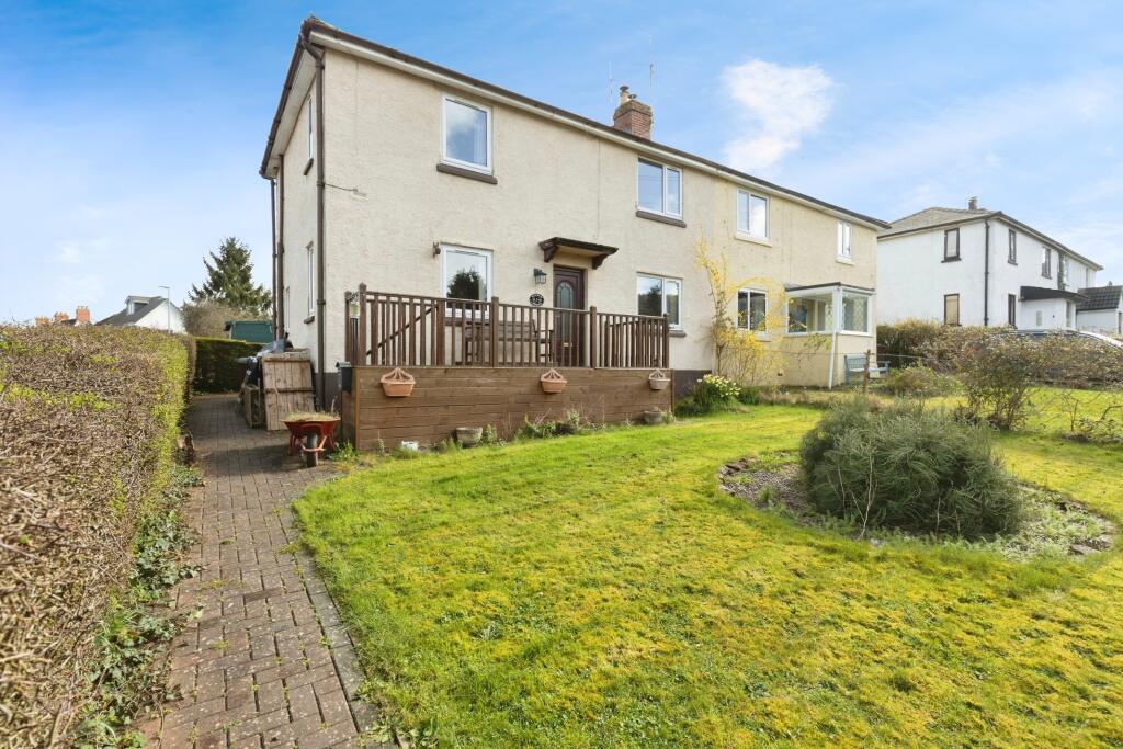 3 bedroom semidetached house for sale in Highfields Approach, Dursley