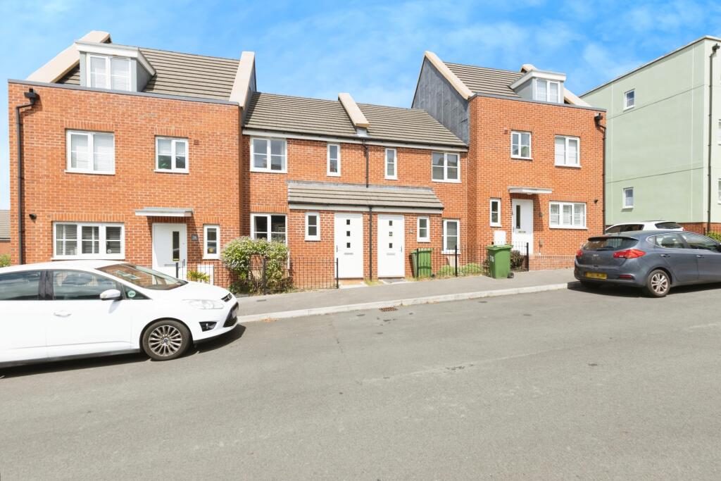 Main image of property: Fairford Road, Cheltenham, GL52