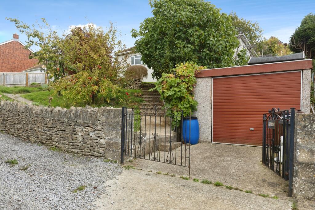 Main image of property: Lansdown, Stroud, GL5