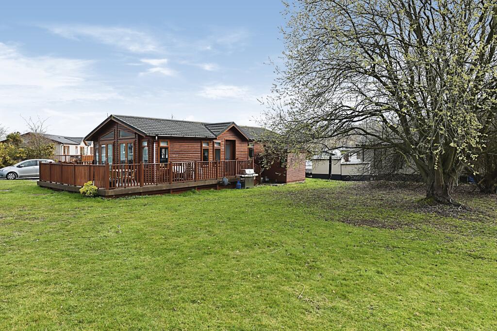 2 bedroom park home for sale in Woodham Walter, Maldon, CM9