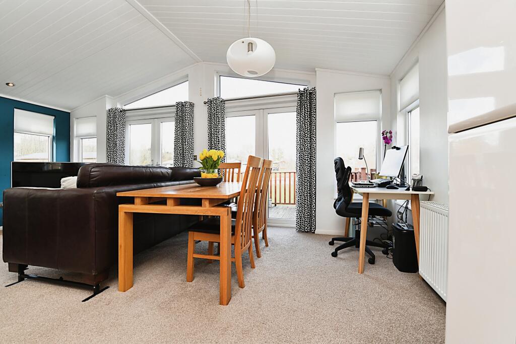 2 bedroom park home for sale in Woodham Walter, Maldon, CM9