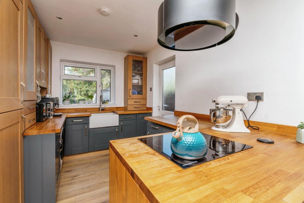 Additional property image - Chignal Road, Chelmsford, CM1